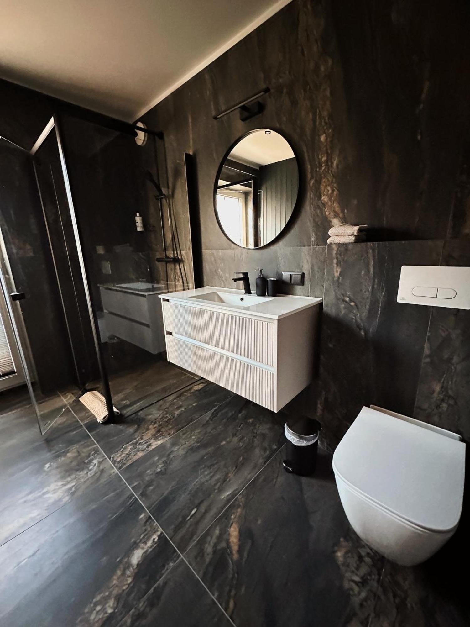 Storm Villas Sturmai Zewnętrze zdjęcie
